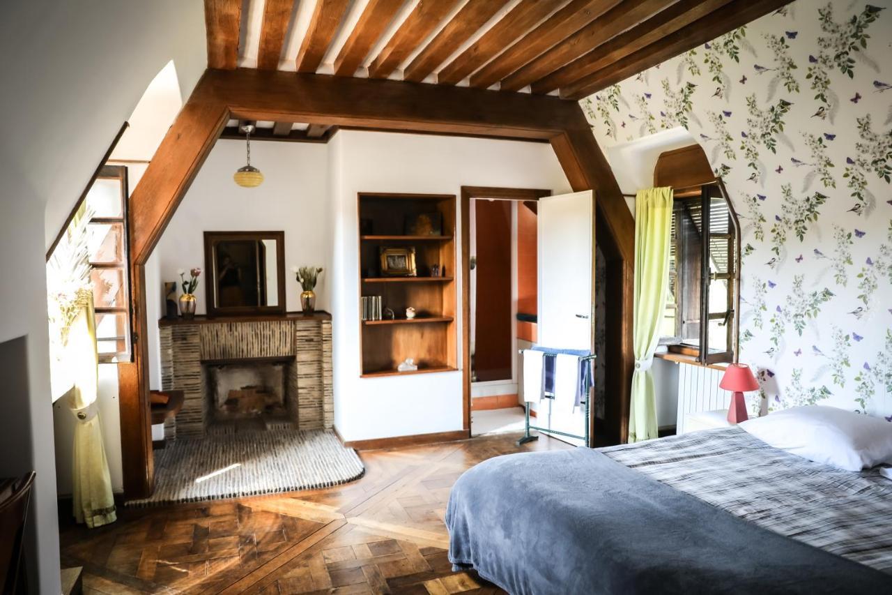 Bed and Breakfast Le Logis D'Arniere Saint Cyr-sous-Dourdan Екстер'єр фото