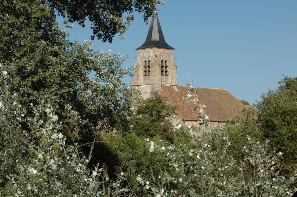 Bed and Breakfast Le Logis D'Arniere Saint Cyr-sous-Dourdan Екстер'єр фото